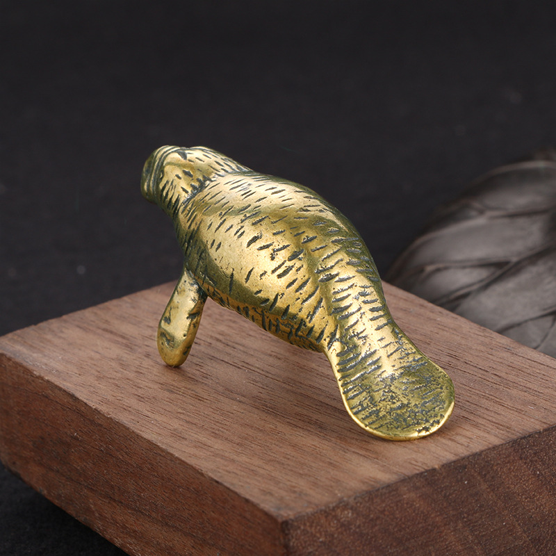 Brass Florida Manatee Decorati - Office Furniture Suppliers recension och pris