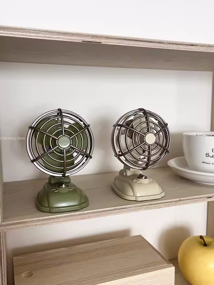 Retro Desktop Small Fan USB Ch - Office Furniture Suppliers recension och pris